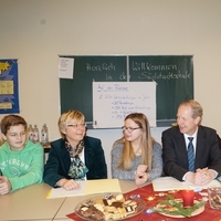 Ministerin Heiligenstadt und OB Schostok