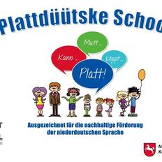 Schild mit Aufschrift Plattdüütske School