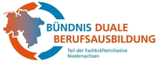 ogo des Bündnis der dualen Berufsausbildung, links steht die orangeblaue Niedersachsenkarte im linken Rand eines zweimal durchbrochenen Kreises in orange und blau